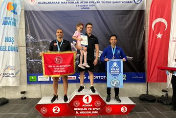 Yüzme Şampiyonası Adana'da Gerçekleşti