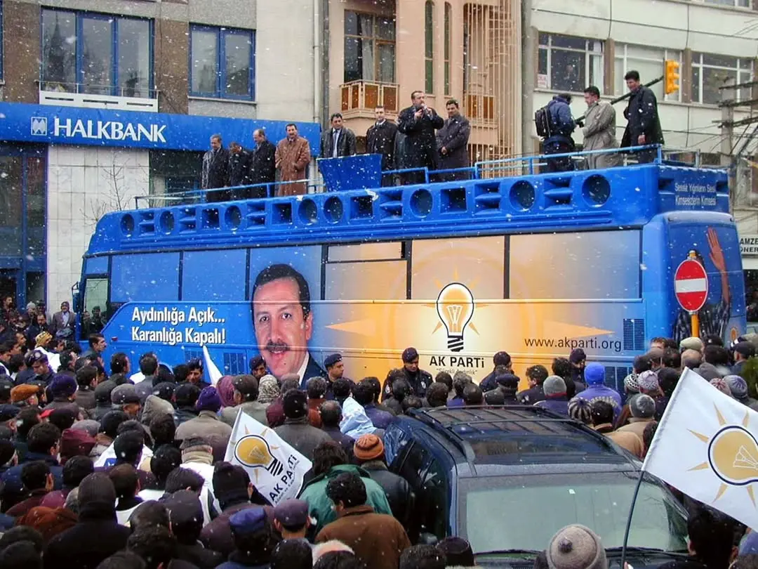 Afyonkarahisar'da 2002 Yılında Başlayan Türkiye Sevdası