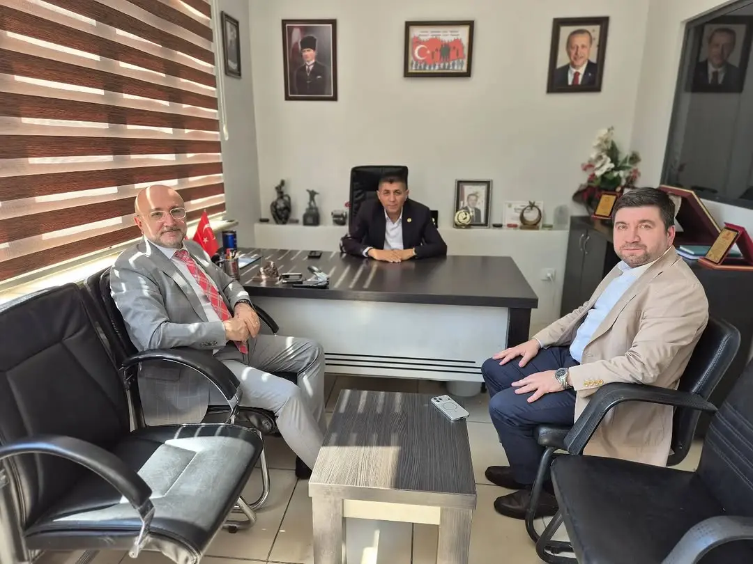 AK Parti Afyonkarahisar İl Başkanlığı'ndan İnternet Gazetecileri Cemiyeti Derneği Başkanı Ahmet Uçmak Ziyareti