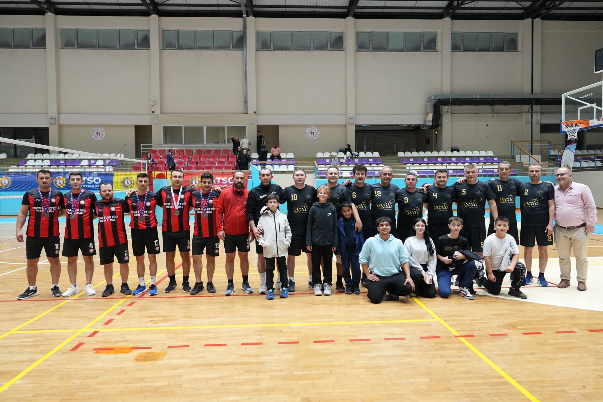 ATSO Spor Oyunları’nda Voleybol Heyecanı Başladı
